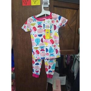 2t brand new pajamas from target item 685